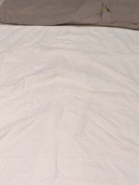 White Cotton Bed Sheet - Classic Comfort